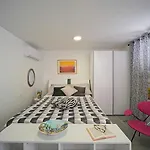 Lux