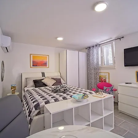 Lux Apartment Makarska