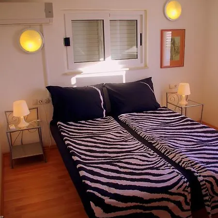 Apartment Lux Makarska